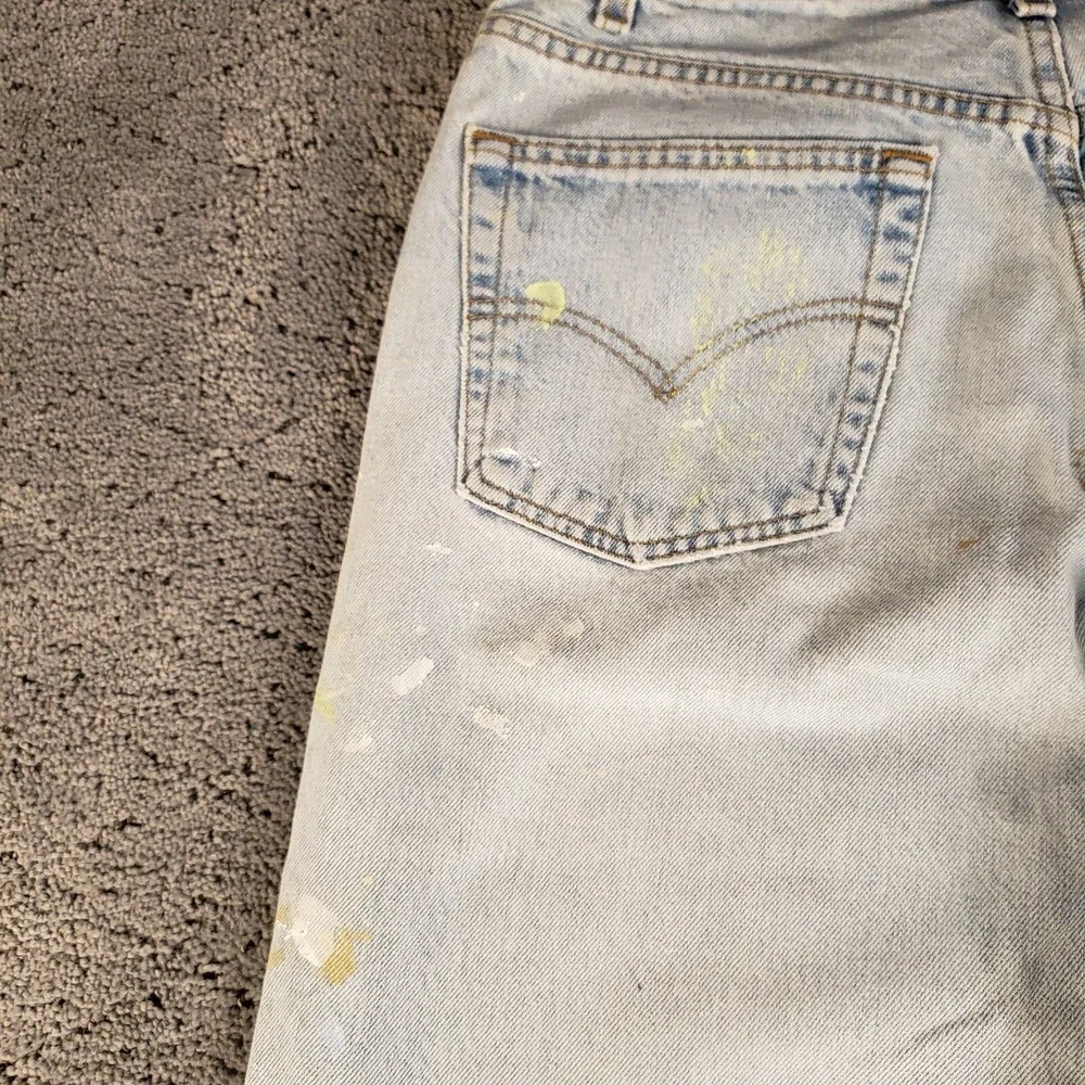 VTG 90s Levis 550 Mens 34x34 Paint Distressed Blue Denim 550-4834 USA Made 1997